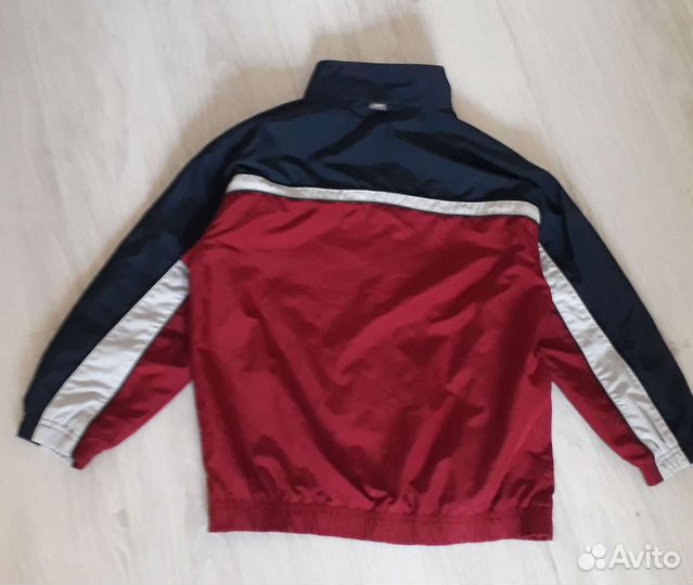 Куртка ветровка спортивная 140