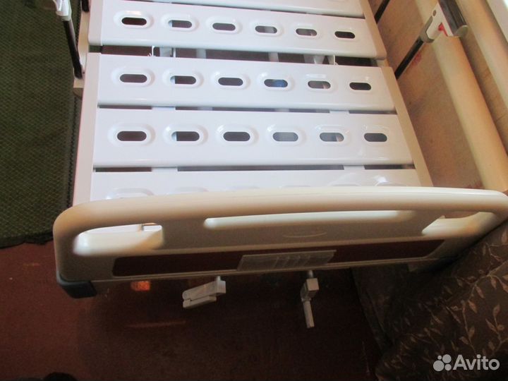 Кровать ортопедическая (медицинская)