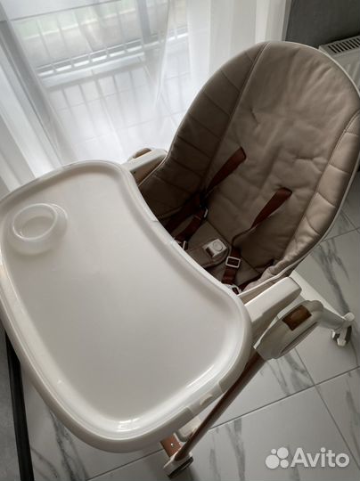 Стульчик для кормления happy baby berny v2