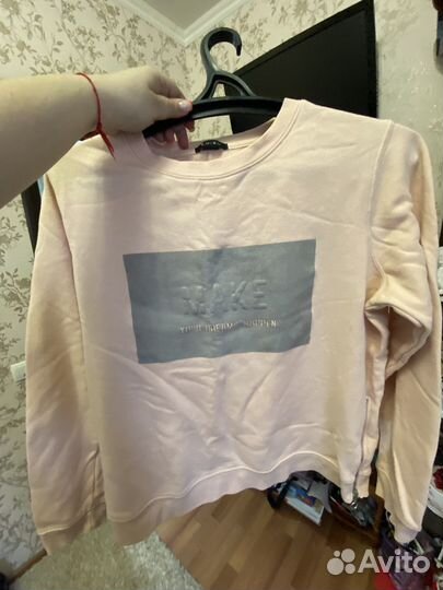 Продам вещи размеры от 46-54