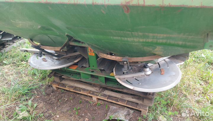 Разбрасыватель удобрений Amazone ZA-M, 2005