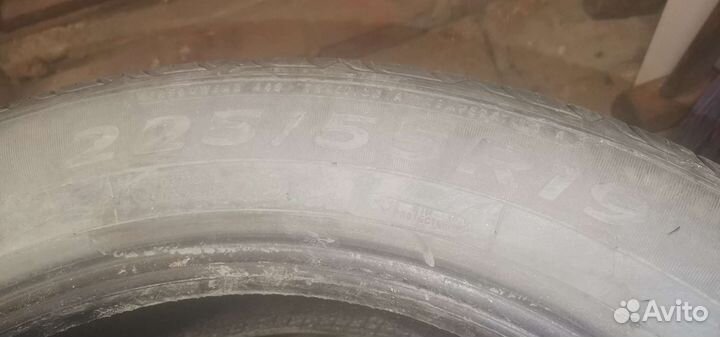 Goodyear EfficientGrip 225/55 R19