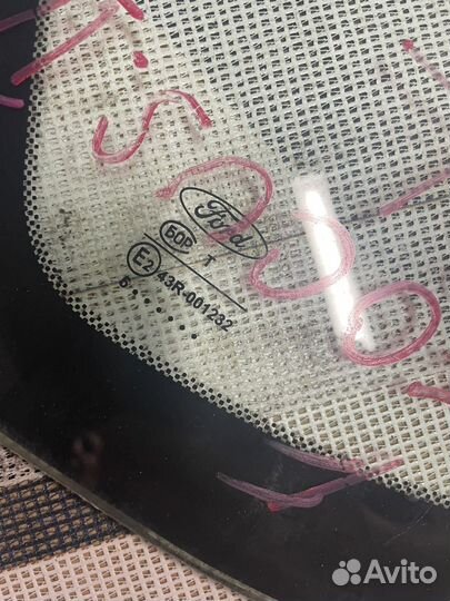 Стекло кузова заднее левое Ford Focus 2 седан