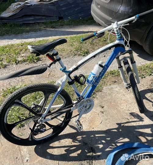 Велосипед BMW