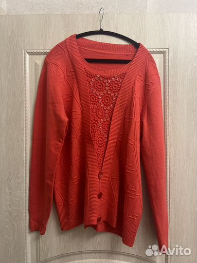 Одежда женская р.52-54