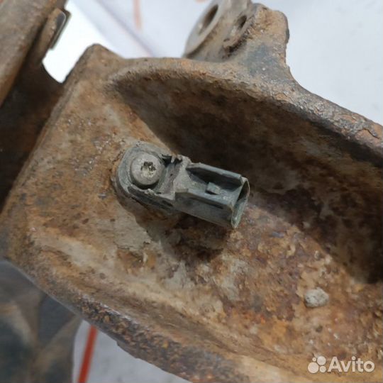 Кулак поворотный Ford Focus