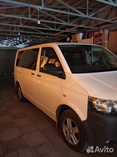 Пассажирские перевозки минивэн