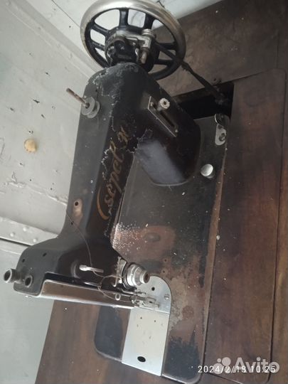 Швейная машинка