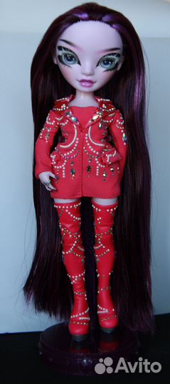 Кукла Rainbow (Shadow) High Demi Batista