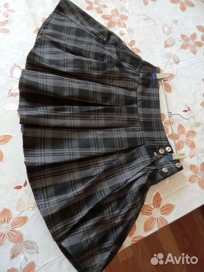 Школьная форма- платье, рубашка белая, юбка