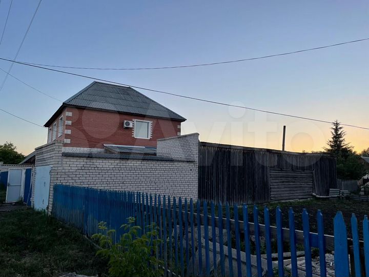 Коттедж 200 м² на участке 5 га