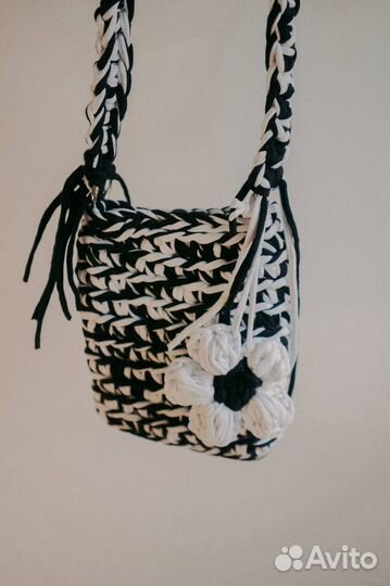 Сумка вязаная pinterest брелок цветок