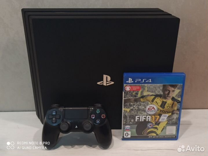 Sony ps4 Pro 7108B + Fifa 17, Trade-In