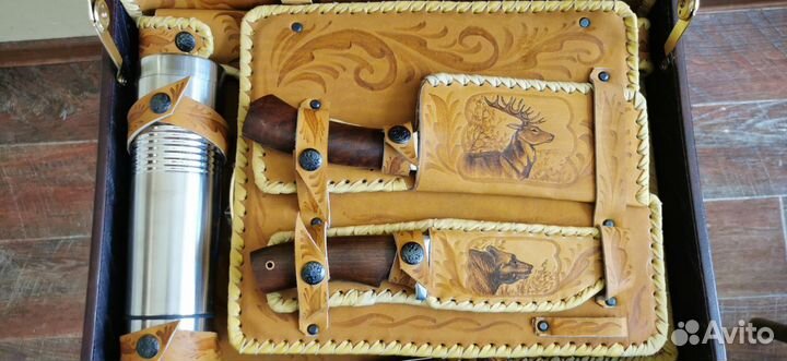 Набор для пикника в чемодане