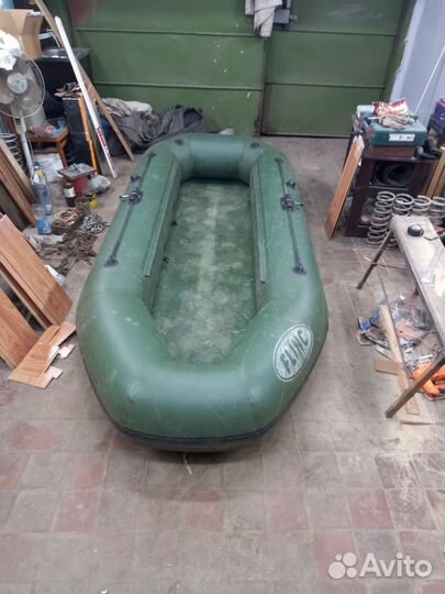 Надувная лодка