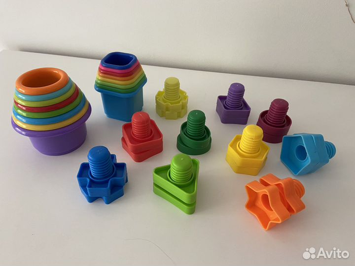 Развивающие игрушки пакетом