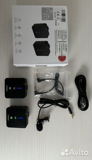 Микрофон беспроводной с петличкой. Andoer mx5