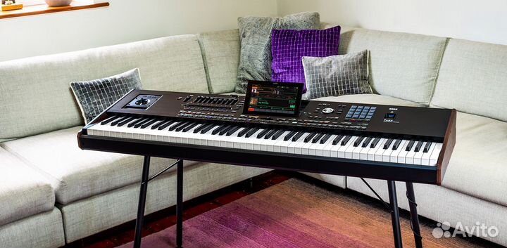 Рабочая станция Korg + Аксессуары