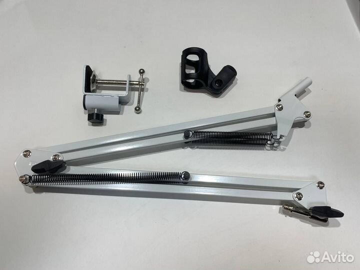 Пантограф для микрофона