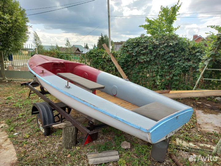 Продажа лодка