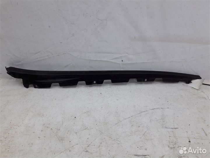 Молдинг лобового стекла левый Fiat Albea 2005-2012