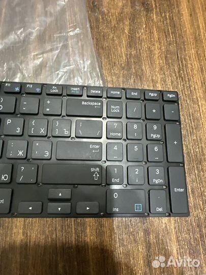 Клавиатура для ноутбука samsung np510 np370 np470