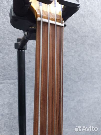 Music Man StingRay 3 Fretless USA безладовый