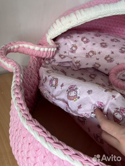 Детская люлька вязаная