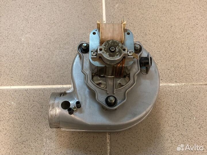 Вентилятор 57W на котел Baxi