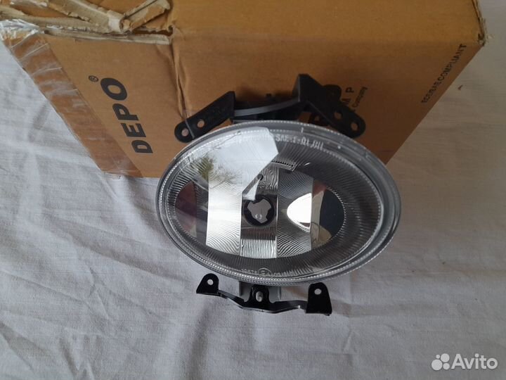 Hyundai Santa Fe Фара противотуманная правая Новая