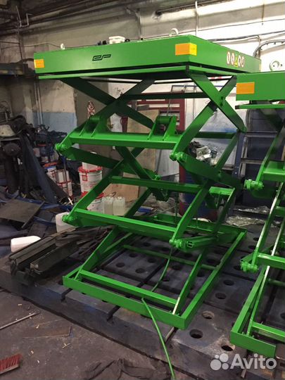 Подъемный стол