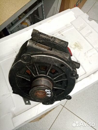 Генератор мерседес a 0001502550