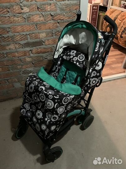 Коляска прогулочная