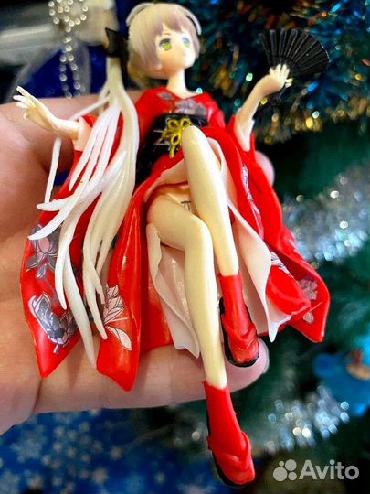 Аниме фигурка новая