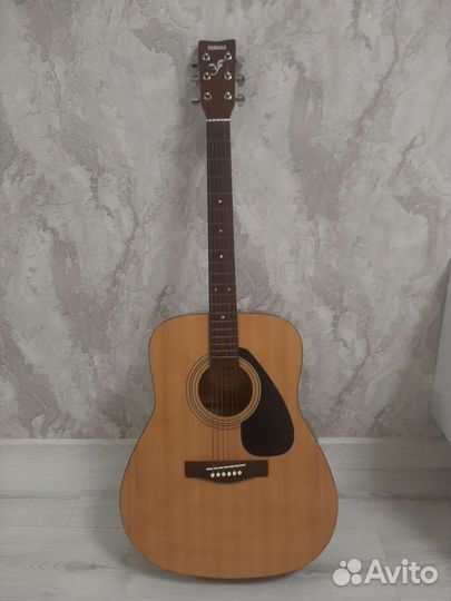 Акустическая гитара yamaha f310 бу