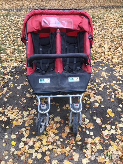 Коляска для двойни
