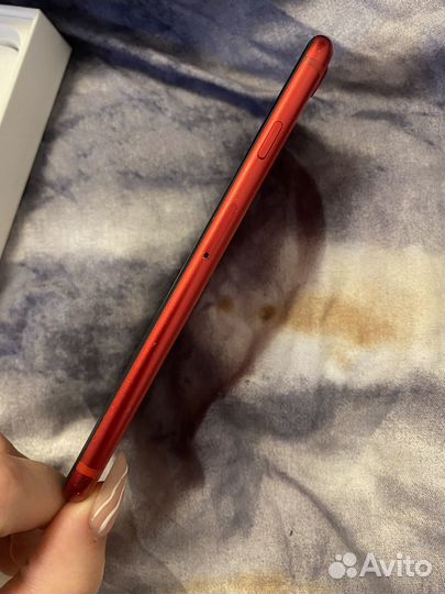 iPhone SE (2020), 64 ГБ