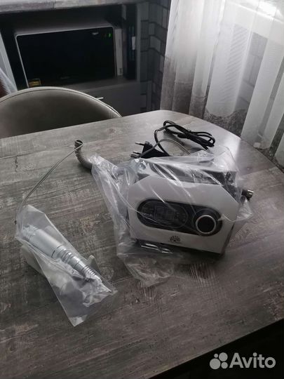 Новый набор для маникюра-педикюра