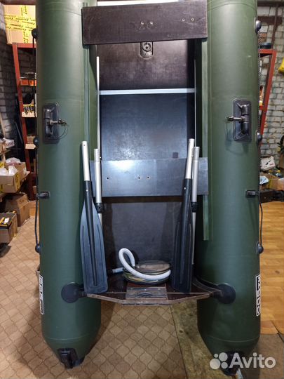 Надувная лодка пвх с мотором 3.5 л.с