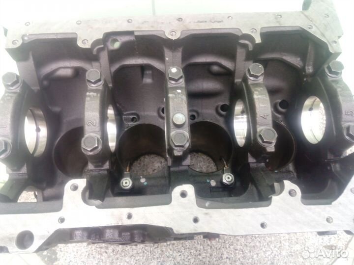 Блок цилиндров 4D56U Митцубиси Л Mitsubishi L200