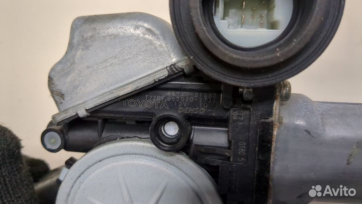 Стеклоподъемник электрический Toyota Sienna 3, 2013