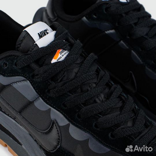 Кроссовки Nike Vapor Waffle x Sacai Black