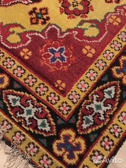 Ковер шерстяной ручной работы