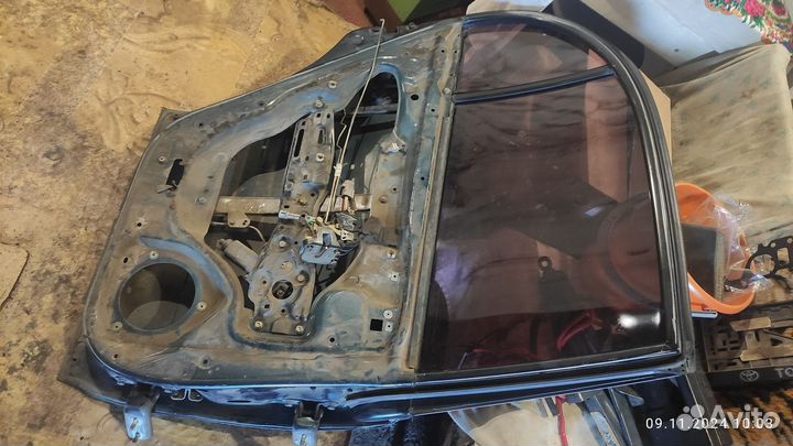 Дверь задняя левая тойота корона