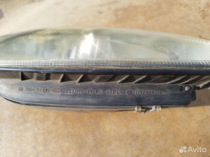 Фара chrysler pt cruiser