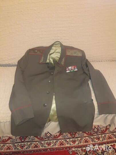 Генеральский китель