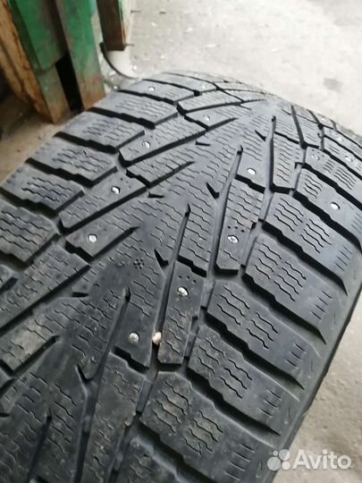 Nokian Tyres Hakkapeliitta 7 SUV 265/50 R20