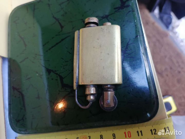 Зажигалка бензиновая винтажная