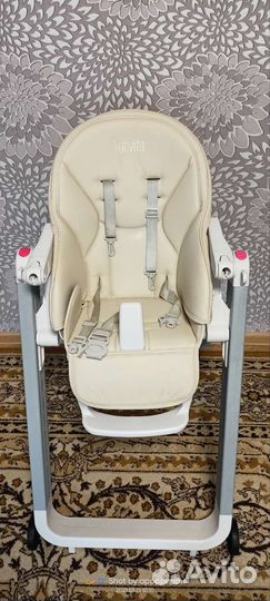 Стульчик для кормления nuovita