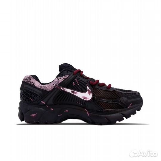 Nike Air Zoom Vomero 5